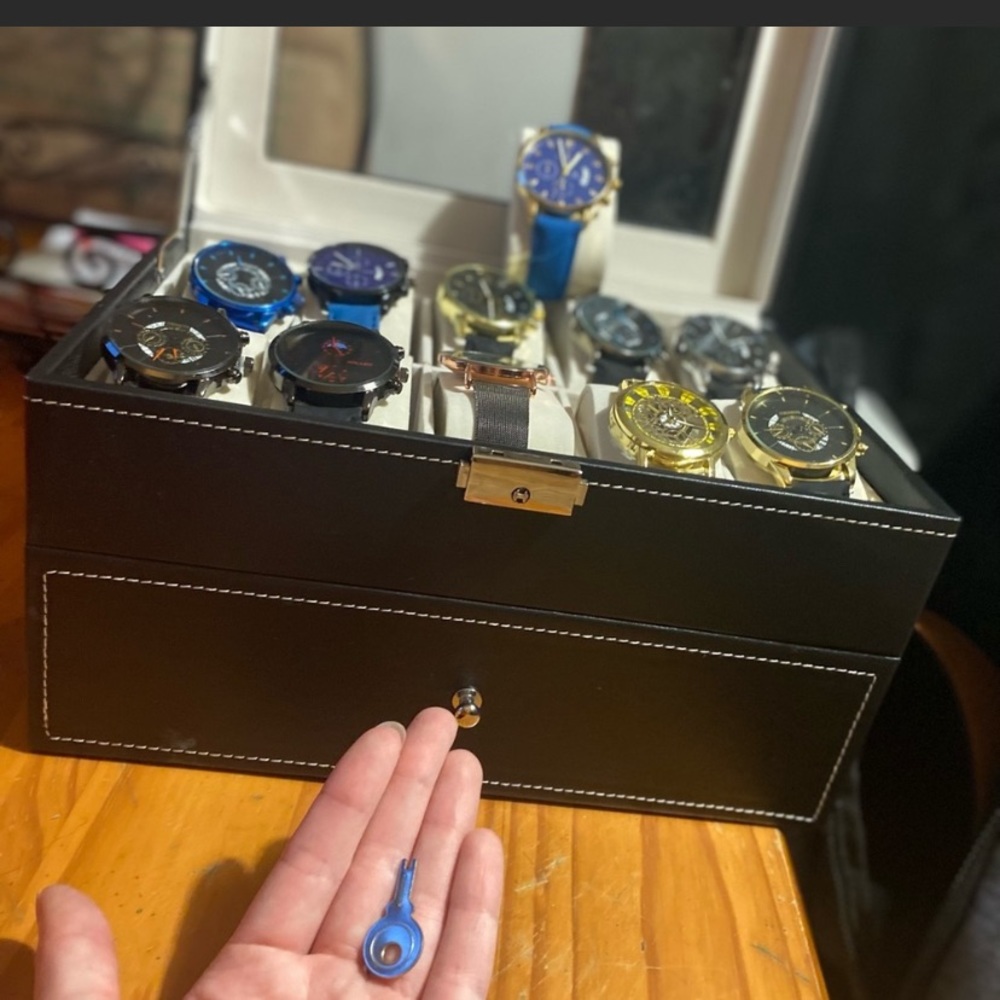 Locking Watch Box